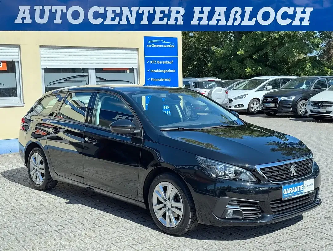 Peugeot 308 - Thumbnail 3