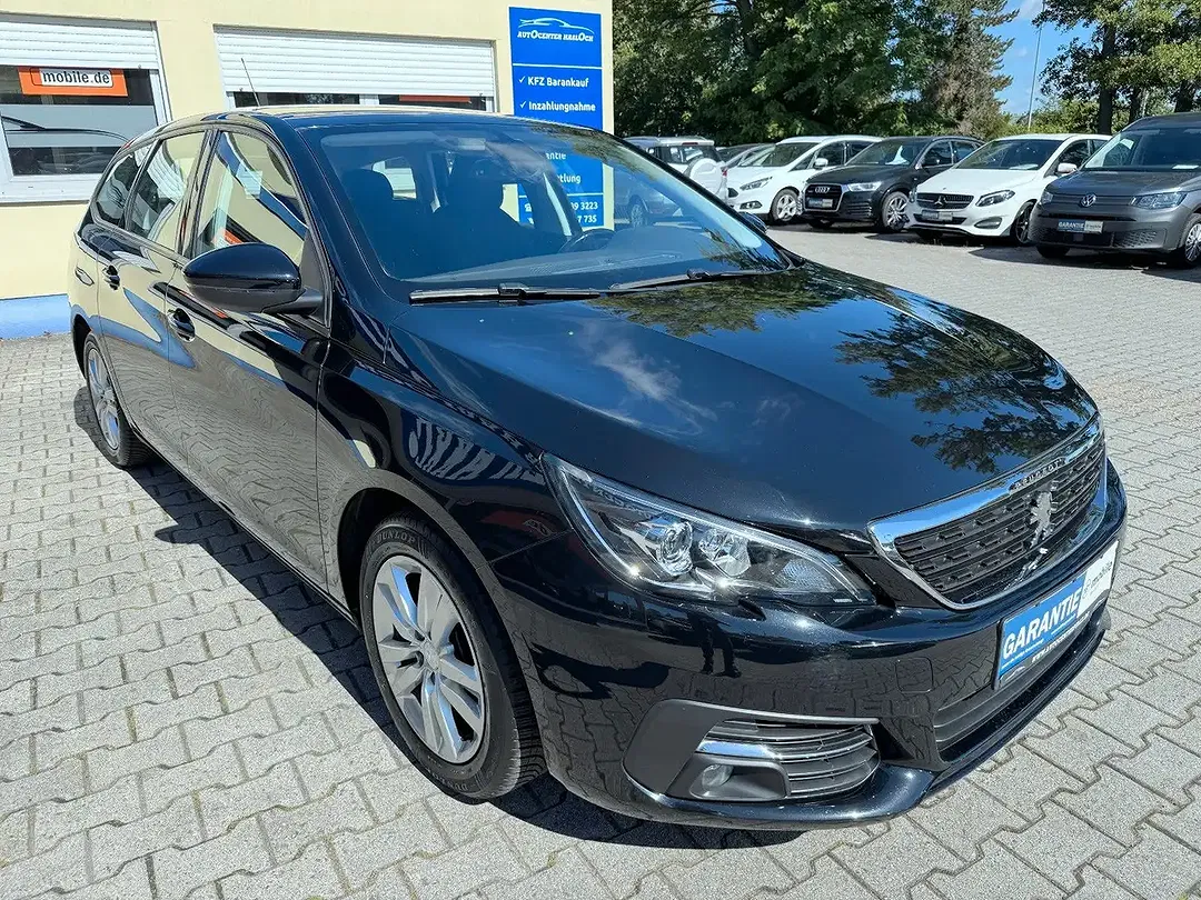 Peugeot 308 - Thumbnail 7