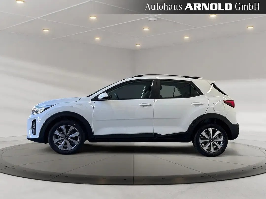 Kia Stonic - Thumbnail 2
