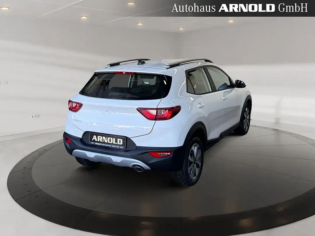 Kia Stonic - Thumbnail 4