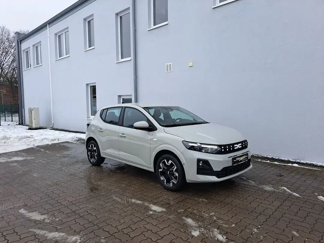 Dacia Sandero - Thumbnail 2