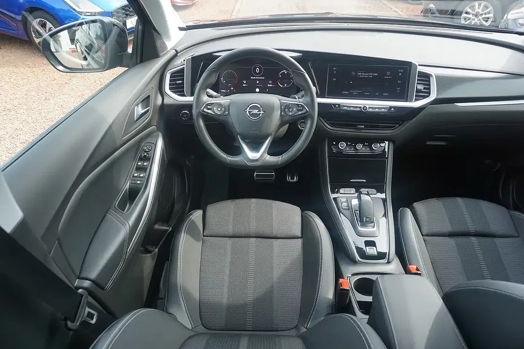 Opel Grandland - Thumbnail 8