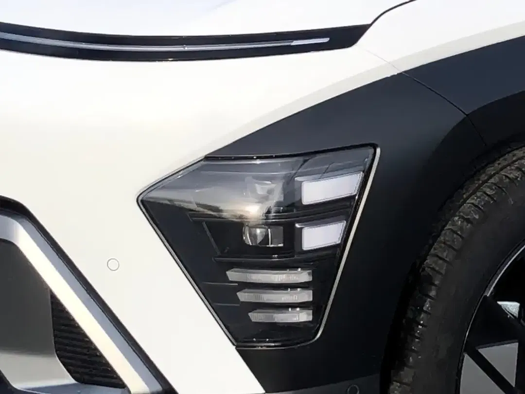 Hyundai KONA - Thumbnail 5