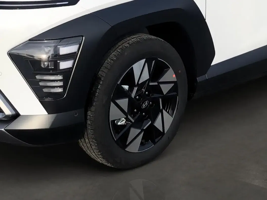 Hyundai KONA - Thumbnail 6