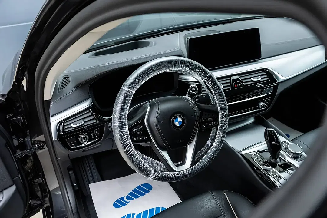 BMW 530 - Thumbnail 24
