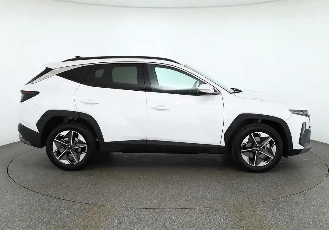 Hyundai TUCSON - Thumbnail 5