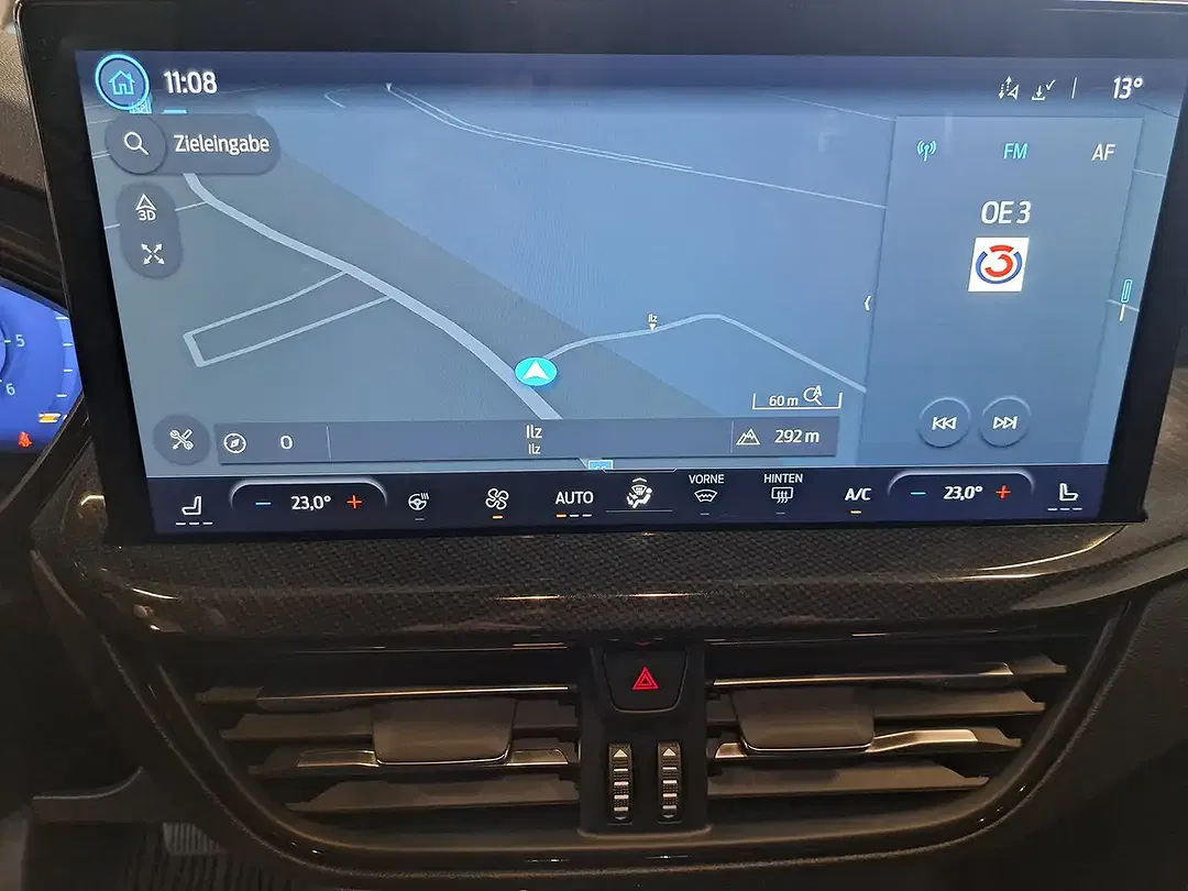 Ford Focus - Thumbnail 14