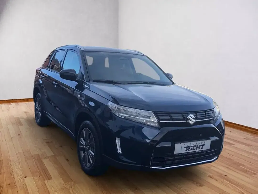 Suzuki Vitara - Thumbnail 6