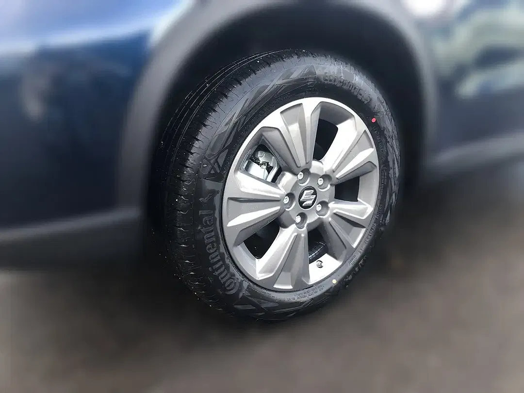 Suzuki Vitara - Thumbnail 8