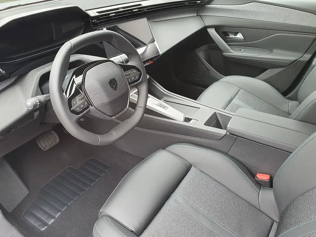 Peugeot 308 - Thumbnail 7