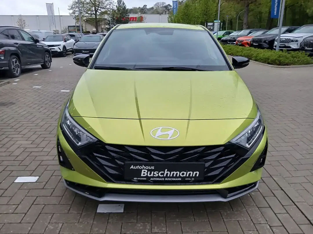 Hyundai i20 - Thumbnail 2