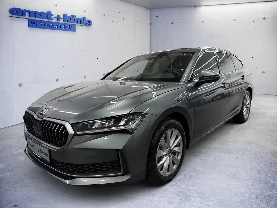 Skoda Superb - Thumbnail 1