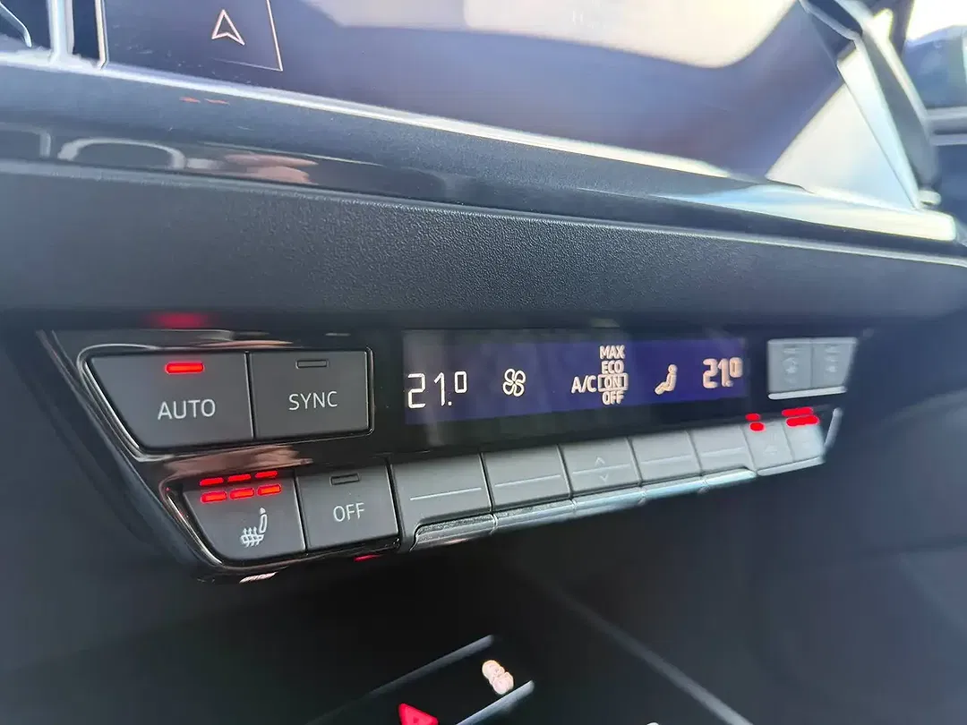Audi Q4 e-tron - Thumbnail 33