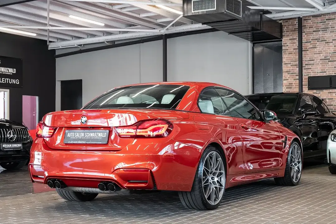 BMW M4 - Thumbnail 7