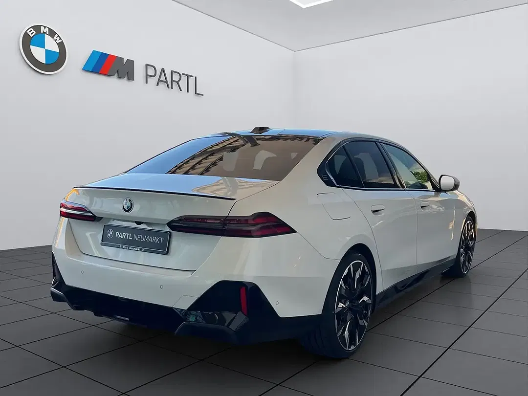 BMW 540 - Thumbnail 4
