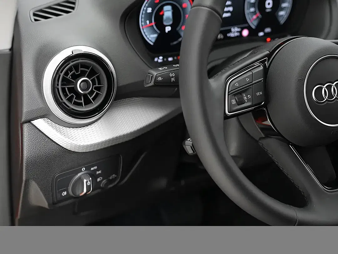 Audi Q2 - Thumbnail 9
