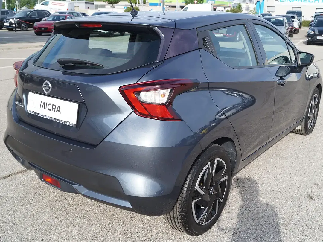 Nissan Micra - Thumbnail 3