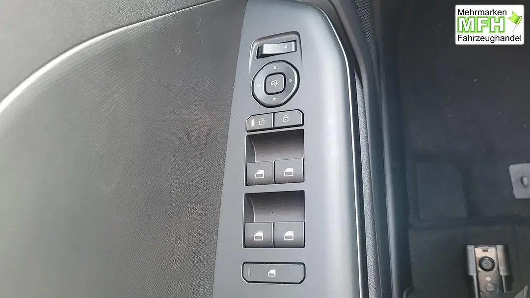 Kia K4 - Thumbnail 15