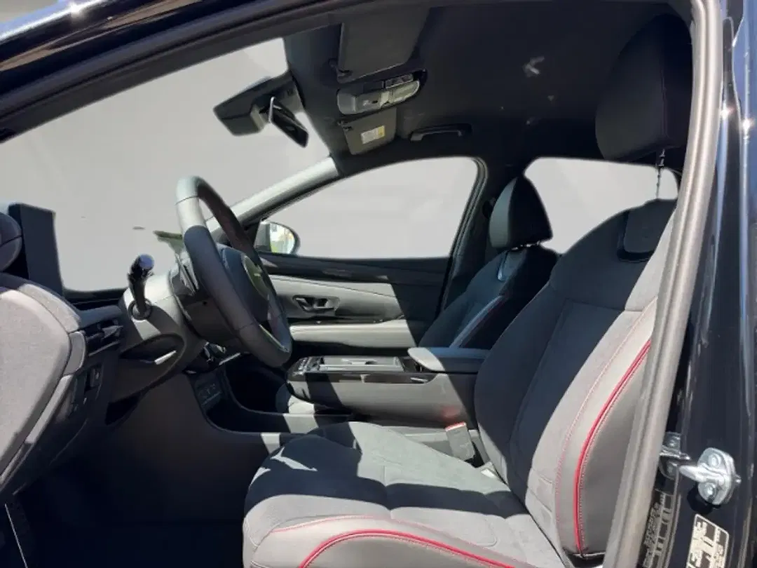 Hyundai TUCSON - Thumbnail 6