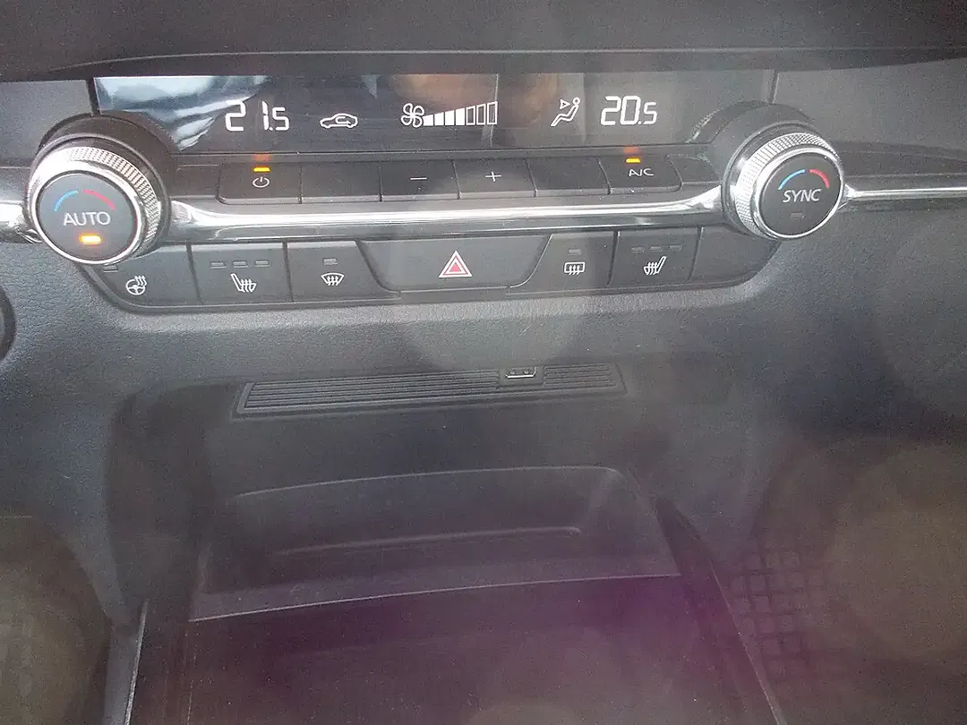 Mazda CX-30 - Thumbnail 9