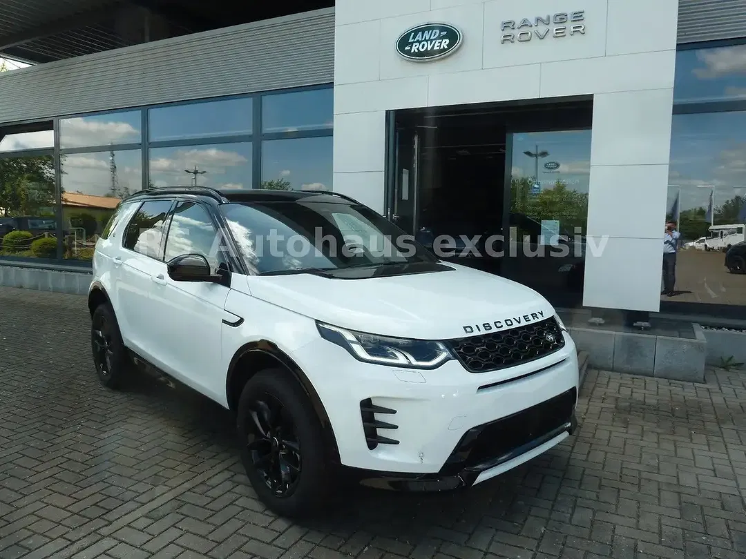 Land Rover Discovery Sport - Thumbnail 1