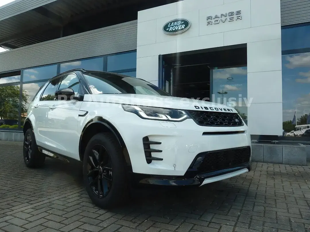 Land Rover Discovery Sport - Thumbnail 2