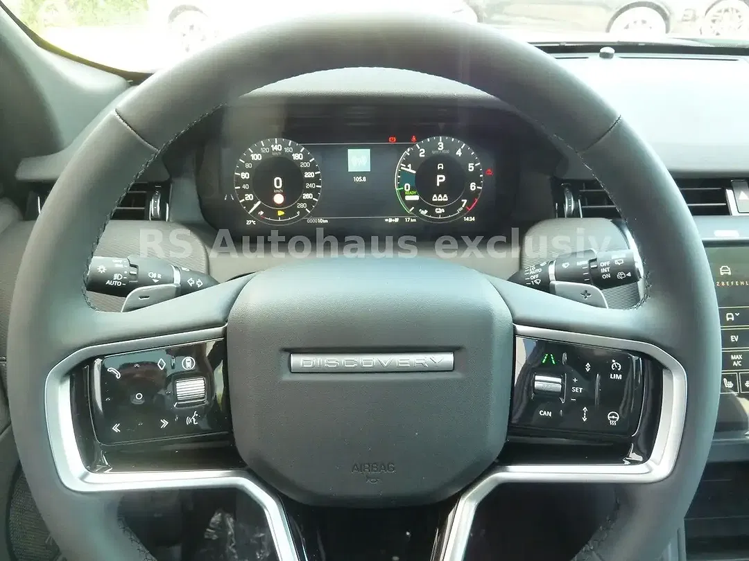 Land Rover Discovery Sport - Thumbnail 9