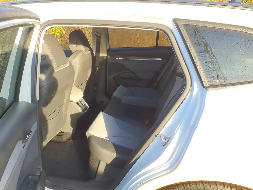 Skoda Enyaq - Thumbnail 12