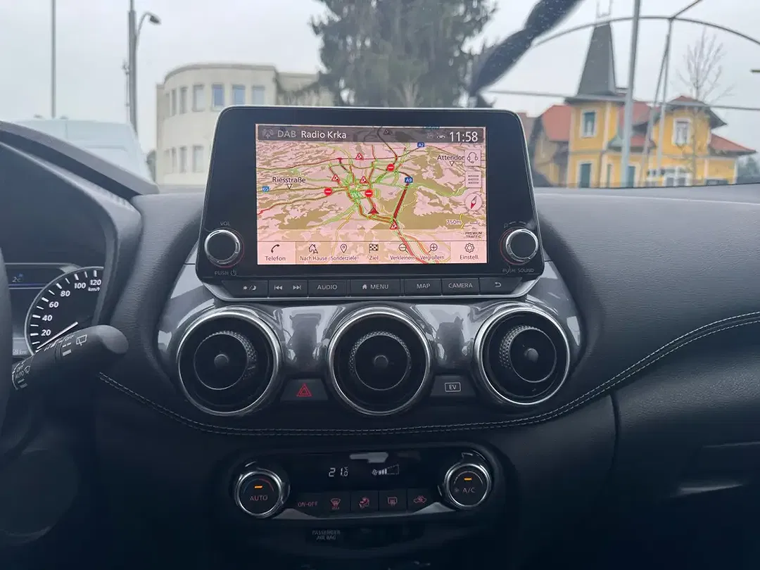 Nissan Juke - Thumbnail 10