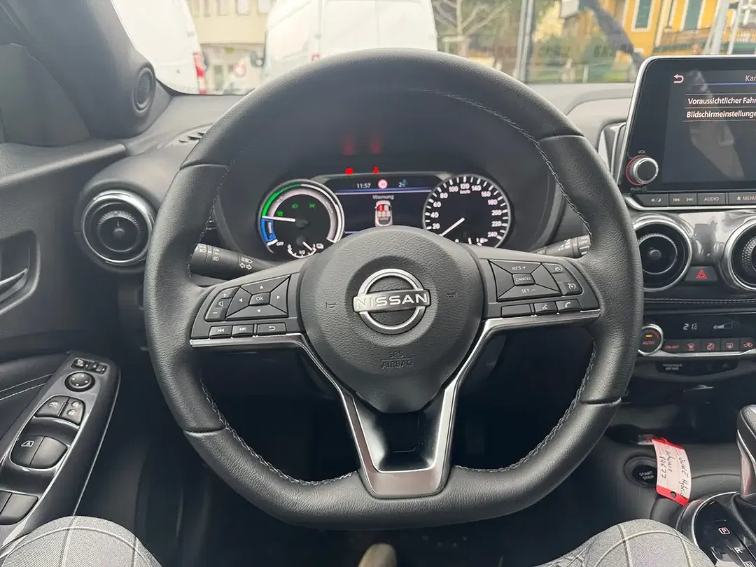 Nissan Juke - Thumbnail 12