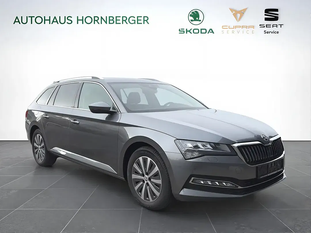 Skoda Superb - Thumbnail 4