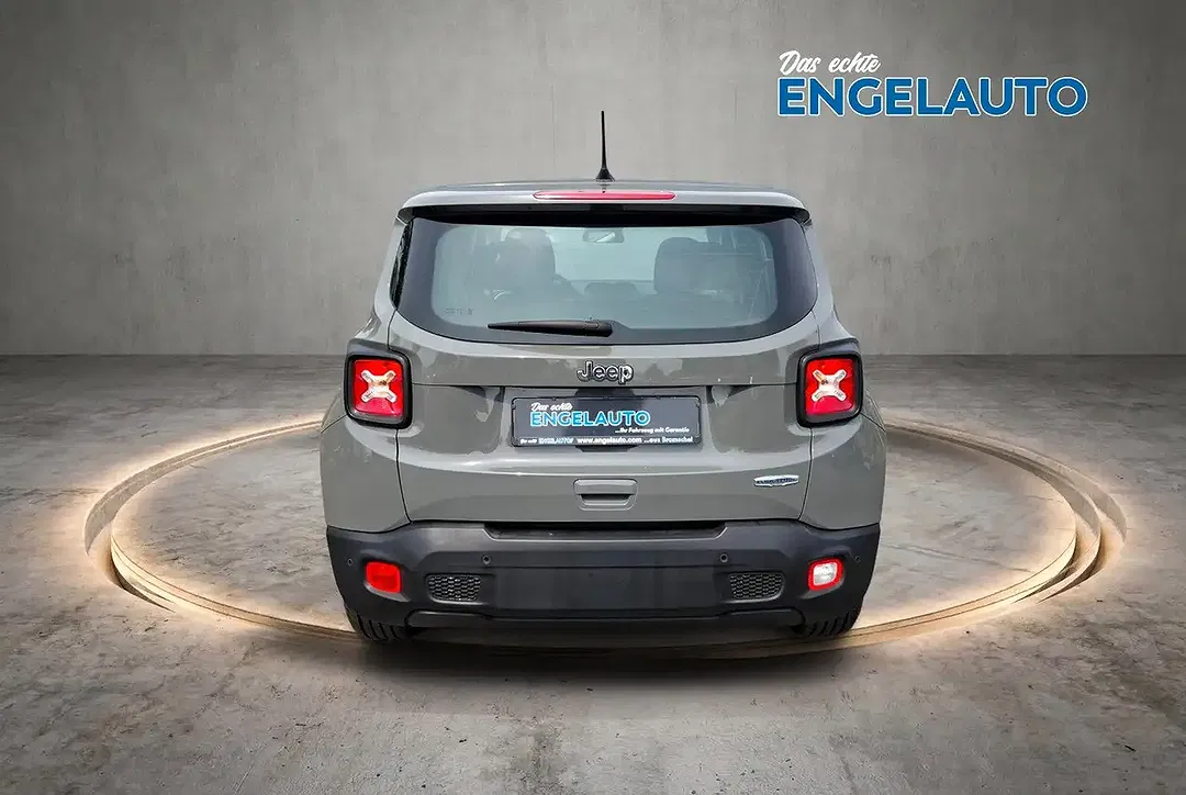Jeep Renegade - Thumbnail 6