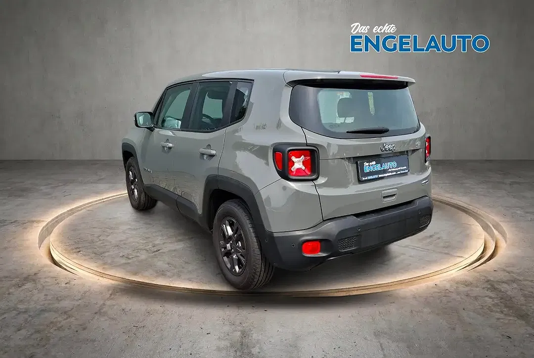 Jeep Renegade - Thumbnail 7