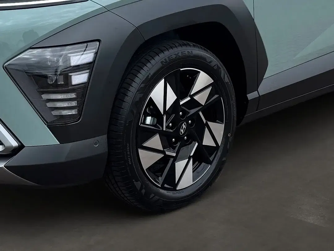 Hyundai KONA - Thumbnail 6