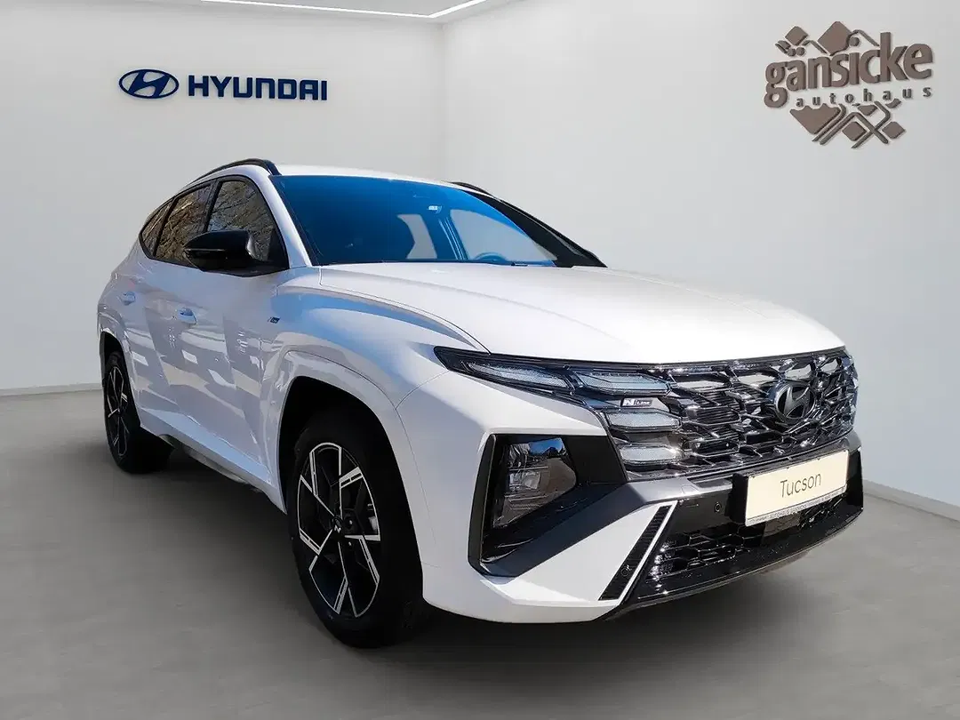 Hyundai TUCSON - Thumbnail 2