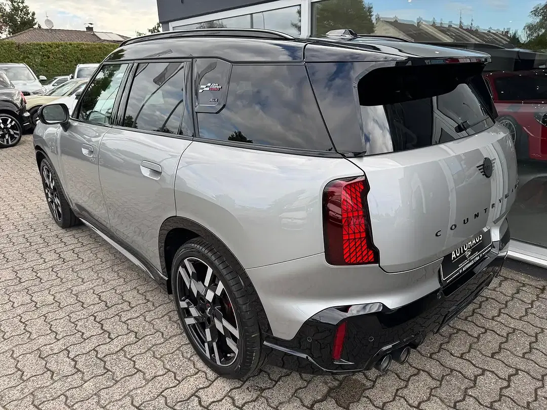 MINI John Cooper Works Countryman - Thumbnail 7