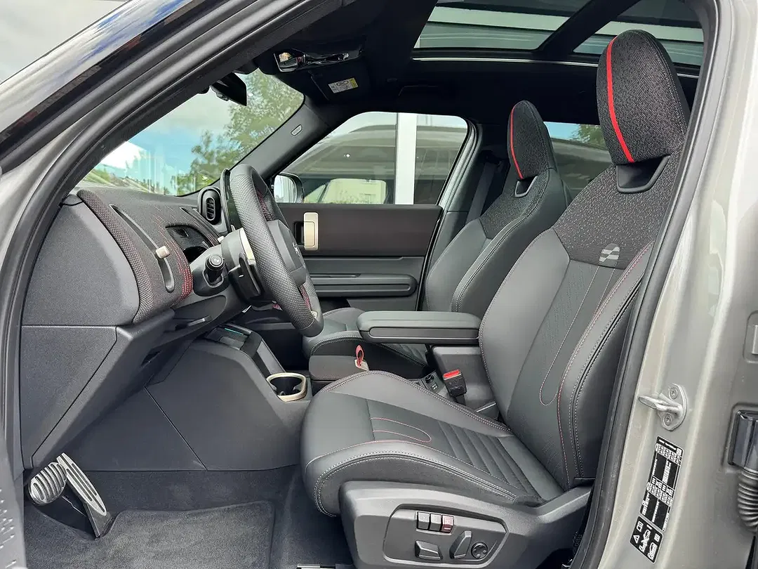 MINI John Cooper Works Countryman - Thumbnail 9