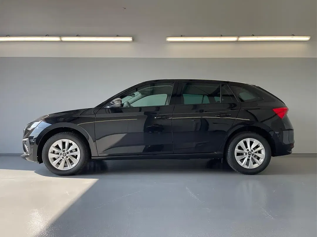 Skoda Scala - Thumbnail 3