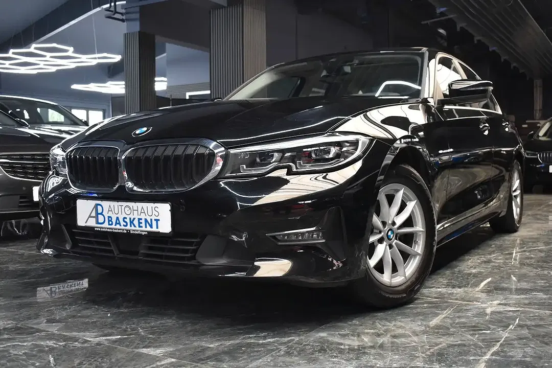 BMW 320 - Thumbnail 16