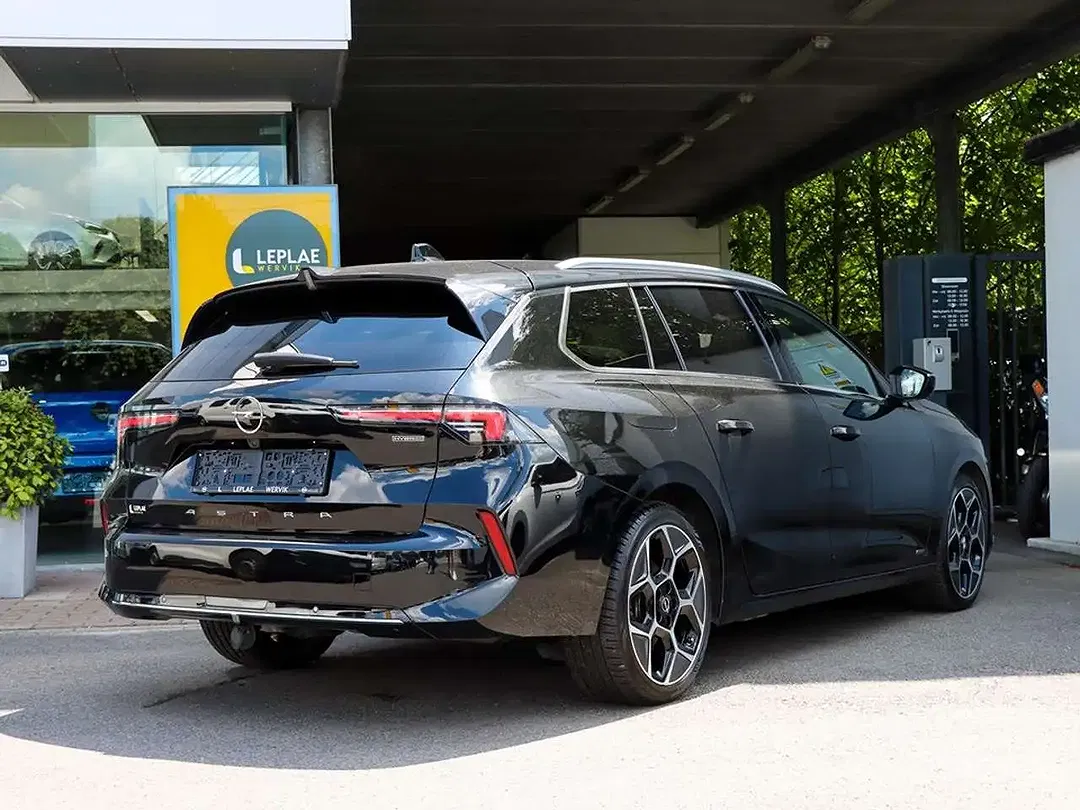 Opel Astra - Thumbnail 4