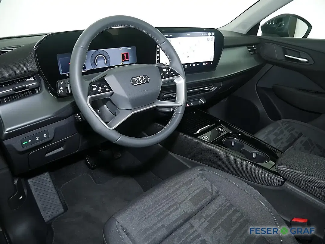 Audi Q3 - Thumbnail 7