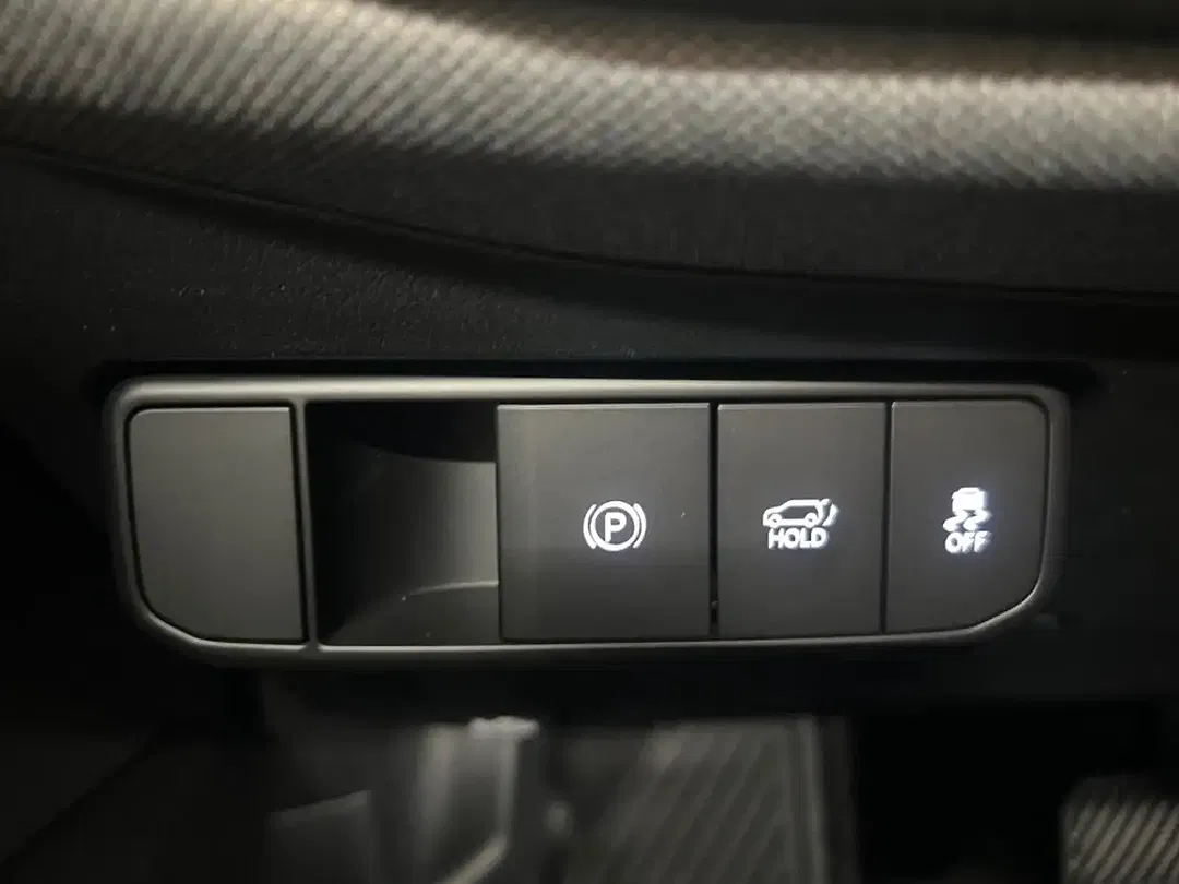 Kia EV4 - Thumbnail 15