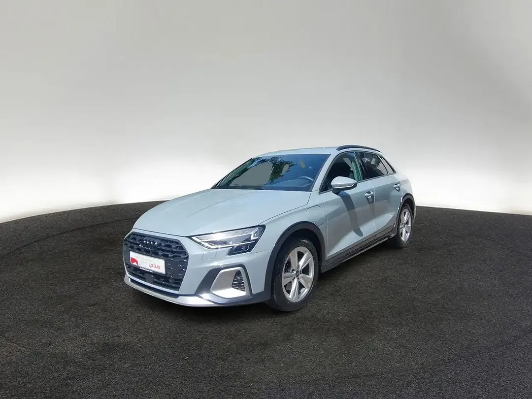 Audi A3 - Thumbnail 2