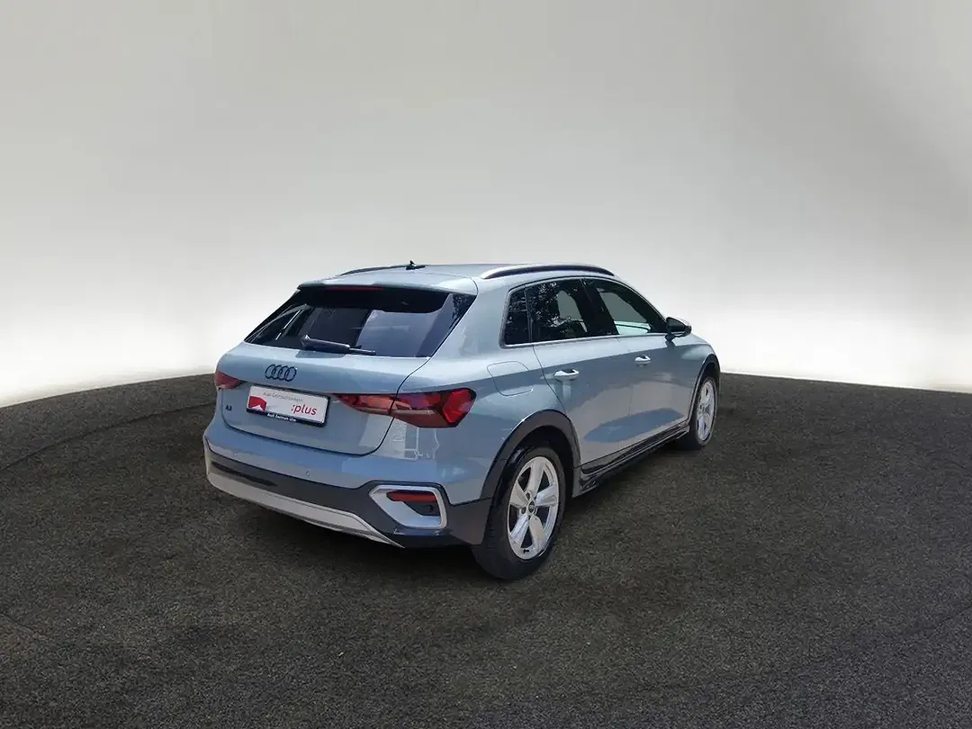 Audi A3 - Thumbnail 4