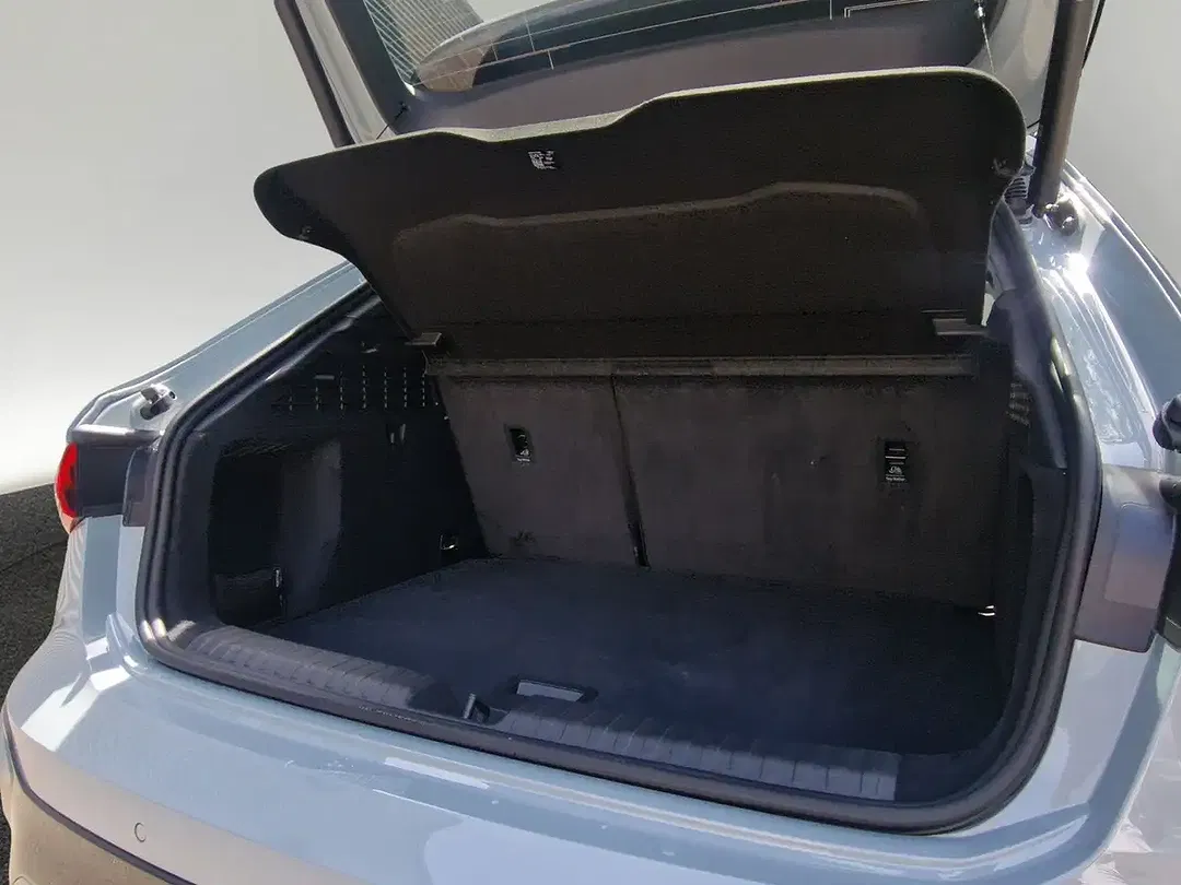 Audi A3 - Thumbnail 6