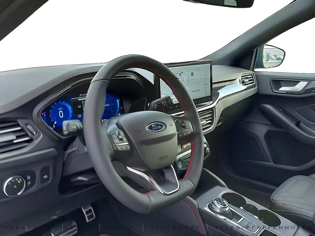 Ford Focus - Thumbnail 12