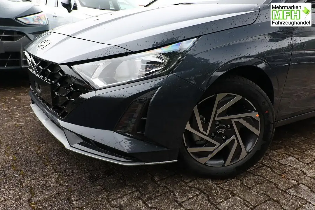 Hyundai i20 - Thumbnail 4