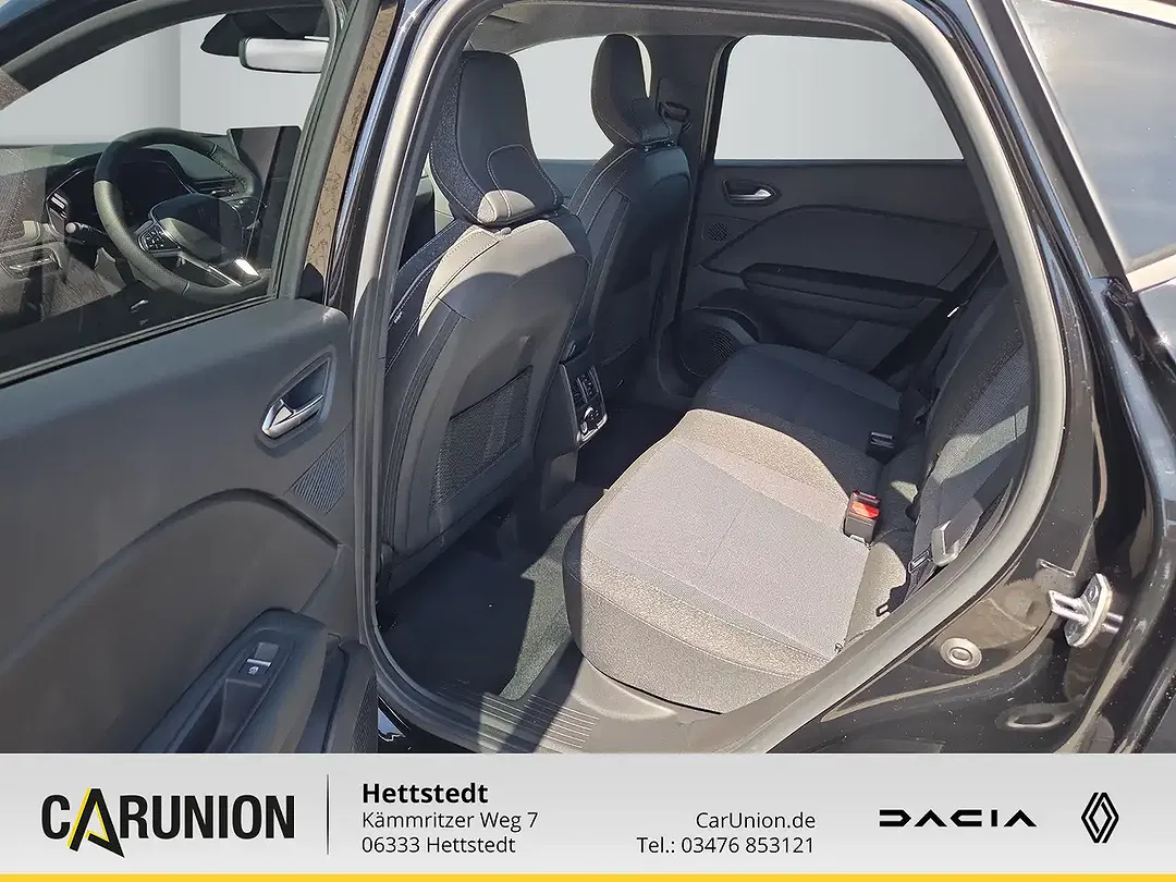 Renault Captur - Thumbnail 8