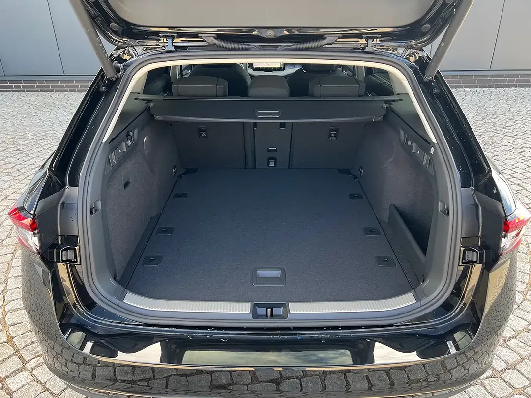 Skoda Superb - Thumbnail 5