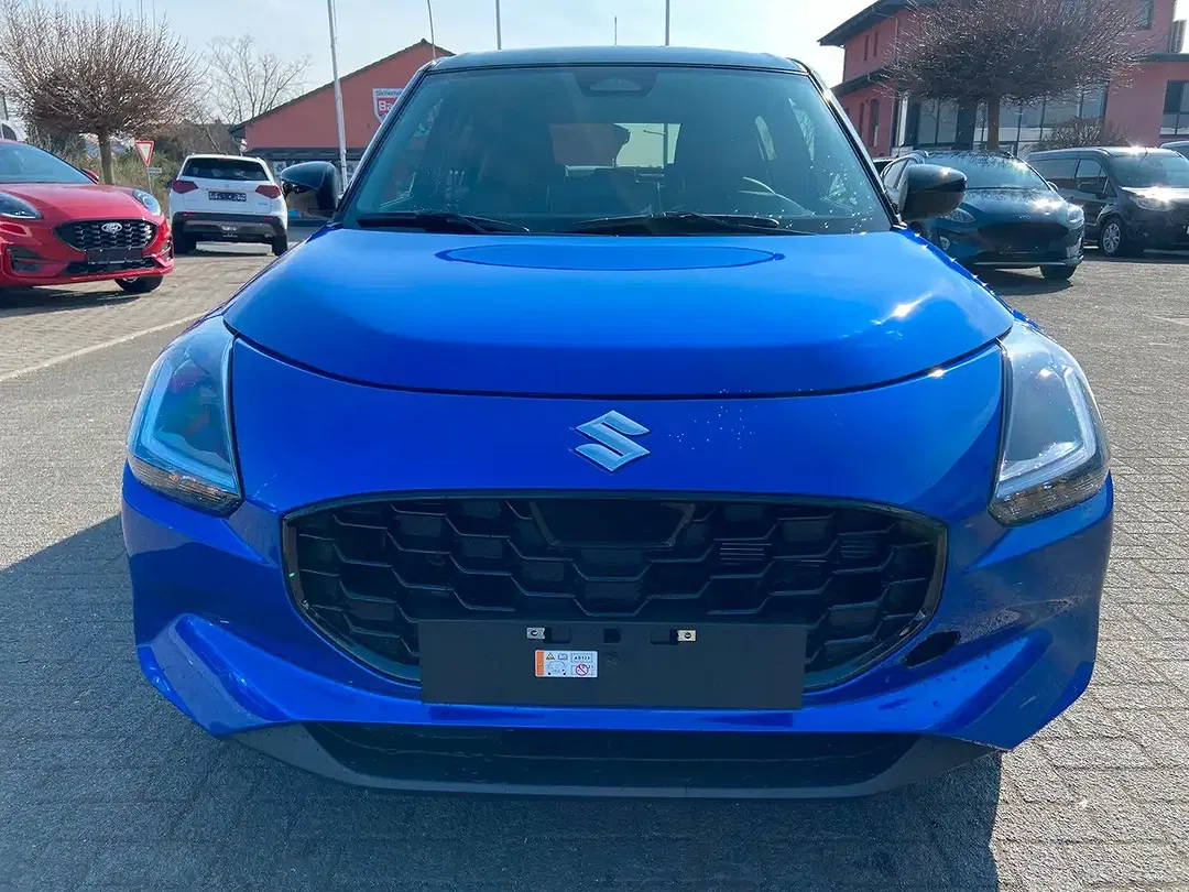 Suzuki Swift - Thumbnail 2